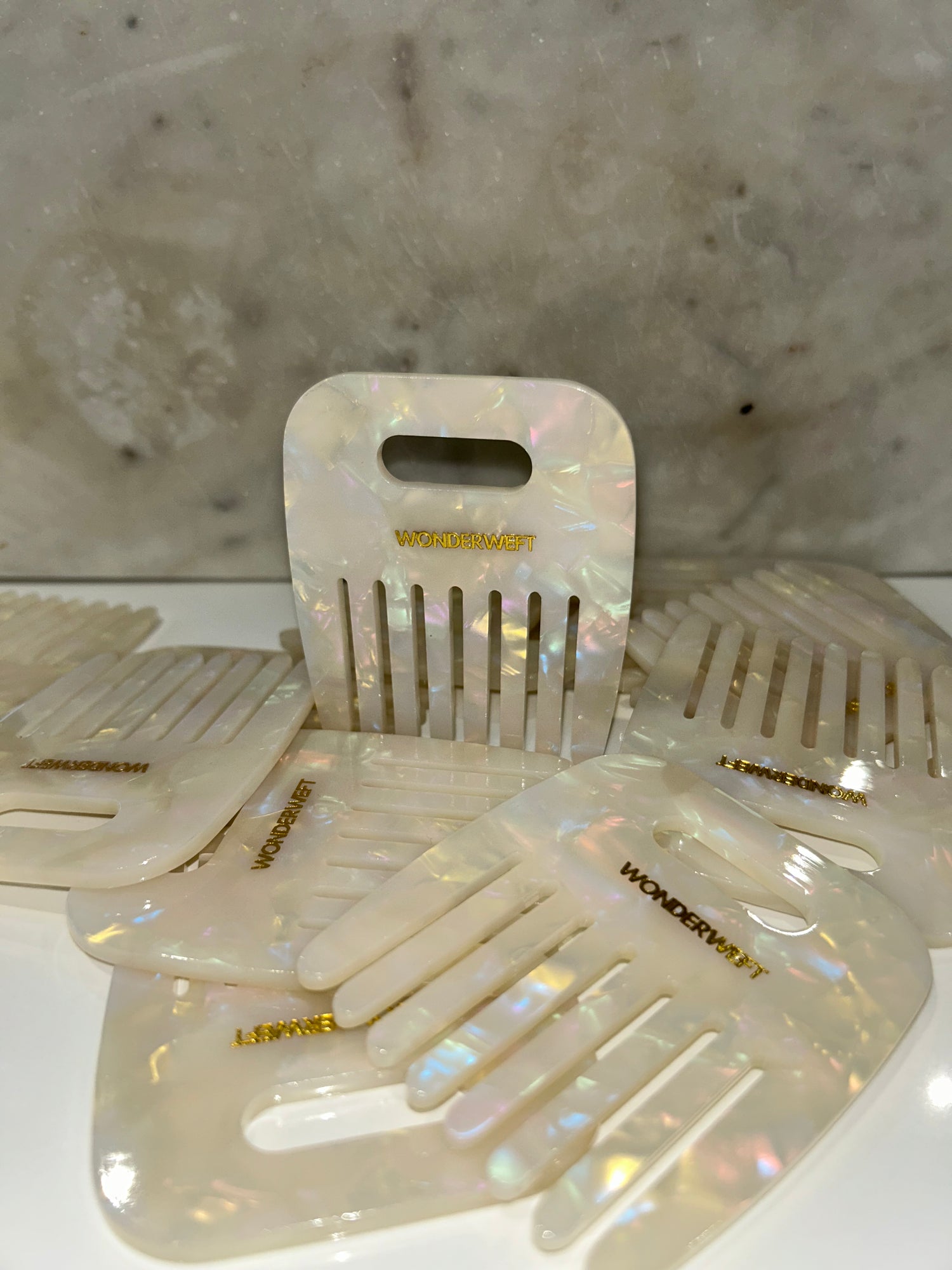 Mini mami comb